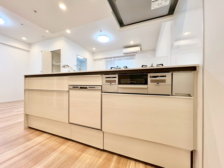 キッチン 開放感のあるキッチンスペース。調理をしながら、会話も弾みそうですね。