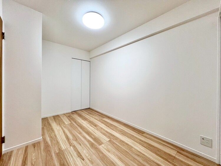 子供部屋 清かで艶やかな時間をもたらしてくれる室内です。