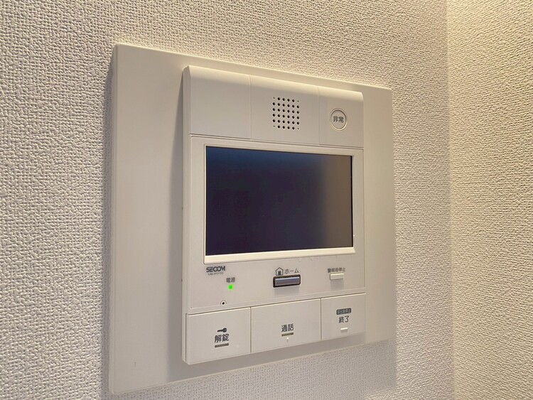 その他 誰が来てもわかる様にモニター付きインターホンを設置。