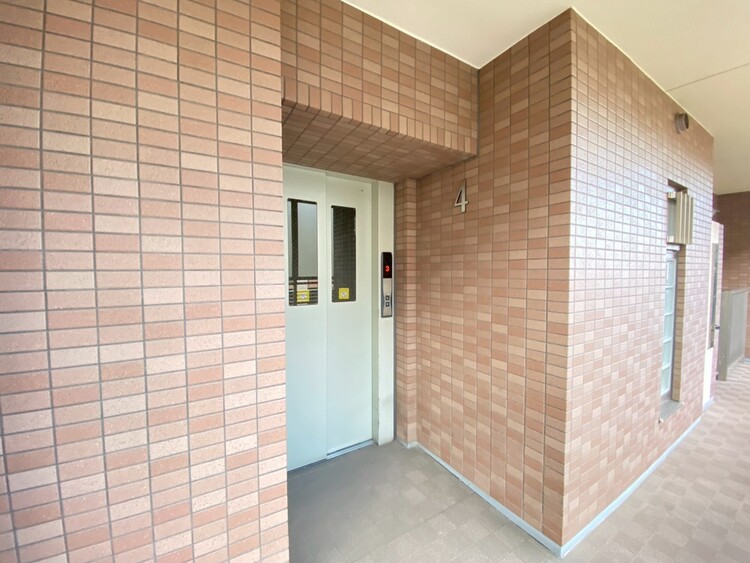 その他 エレベーター完備のため荷物が多くなっても安心。