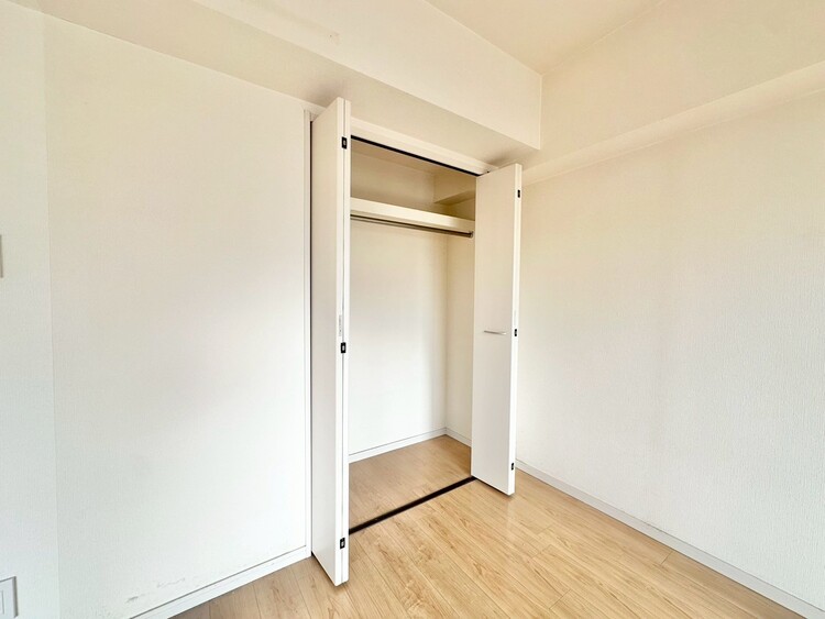 その他 家電やスーツケース、ストック品など何でも片付く嬉しい空間です。