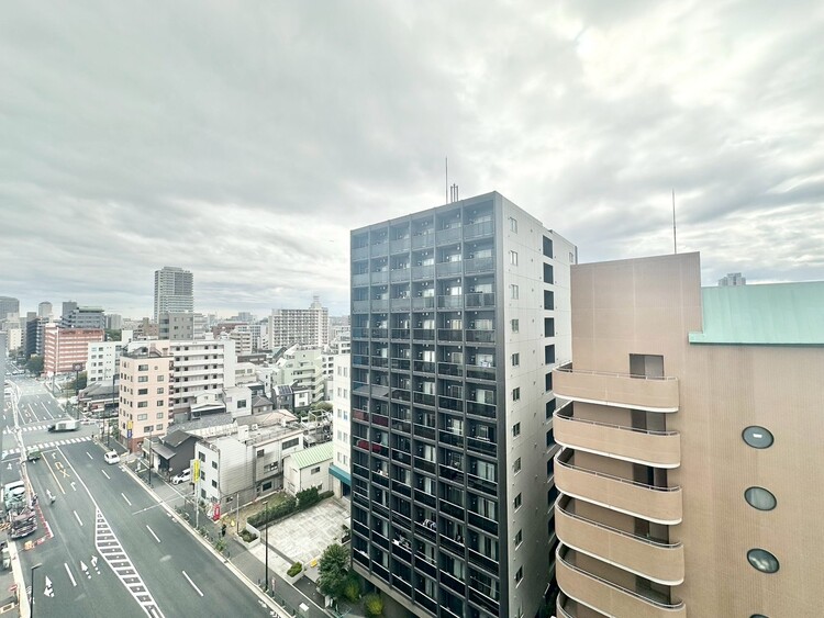 その他 眺望や窓からの景色が良いと、家で過ごす時間も快適です。