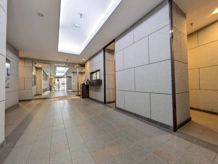 その他 館内は静寂な中が保たれており、管理が行き届いている印象を受けました。