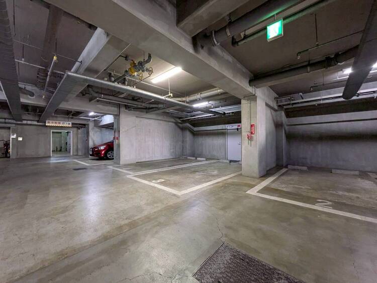 その他 駐車スペースが嬉しいですね。※空き状況は都度ご確認下さい。