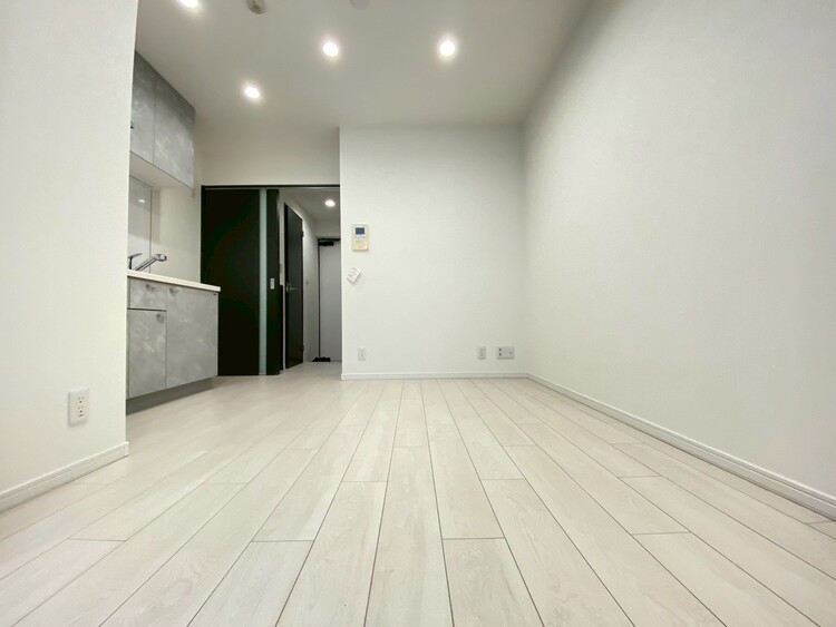 居間 伸びやかな空間のなかで、ゆったりとしたひとときを過ごせます。