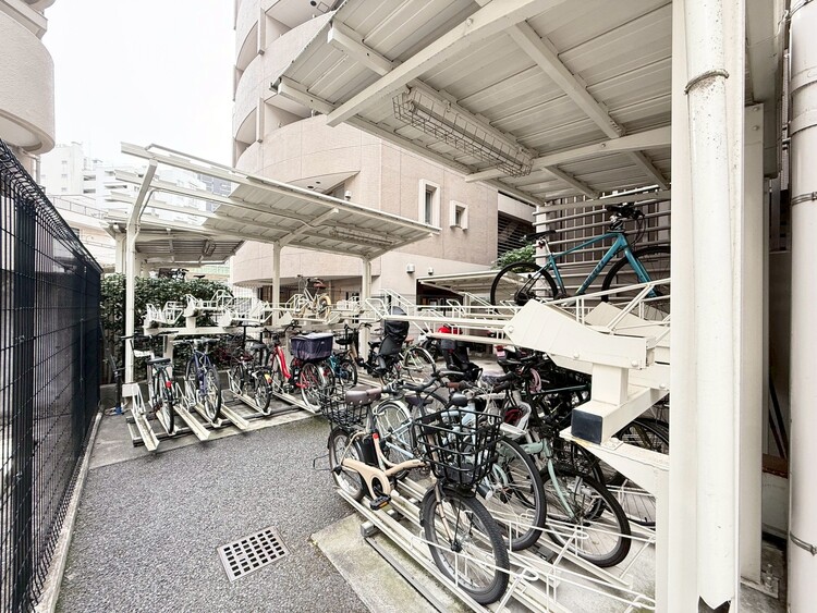 設備 駐輪場も綺麗に整頓されています。※空き状況は都度ご確認下さい。