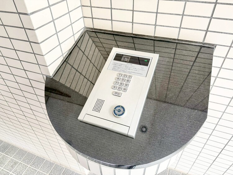 その他 オートロックついていますので、セキュリティ面でも安心です。