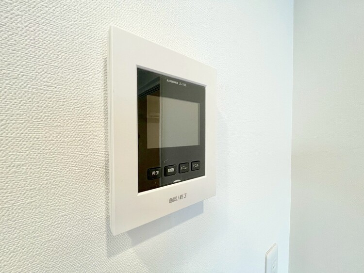 その他 誰が来てもわかる様にモニター付きインターホンを設置。