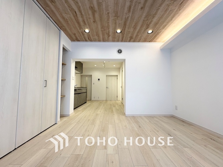 内装 【LIVING】◆Sunshine◆光が燦々と入り、いるだけで気持ちいい。「開放的でゆとりあるお部屋です。」