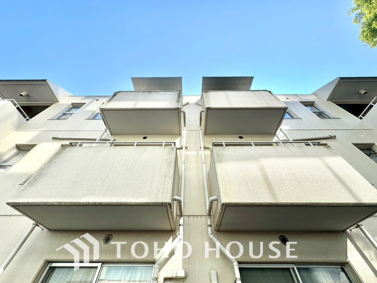 外観 【LIVING】◆煌びやか◆愛おしい家族との団欒の時間をより一層幸せなものに感じさせる煌びやかなLDK。輝かしい毎日が待っています。