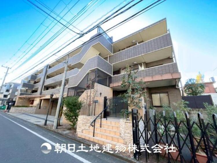 外観 【外観写真】その家から感じられる、気品・上質・重厚感・極細やかさ、そのすべては見た者に安らぎを与える特別な空間です。ここに住むからこそ意味がある。すべての（始まり）をここから迎えましょう。