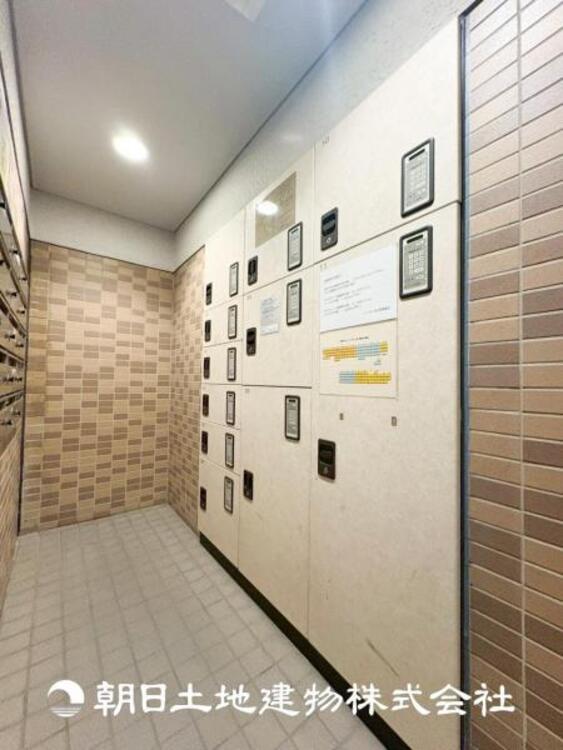 その他 【宅配BOX】留守中でも荷物を受け取れる便利な宅配ボックス。