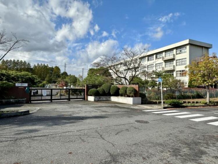 周辺 八王子市立松が谷小学校迄1040ｍ