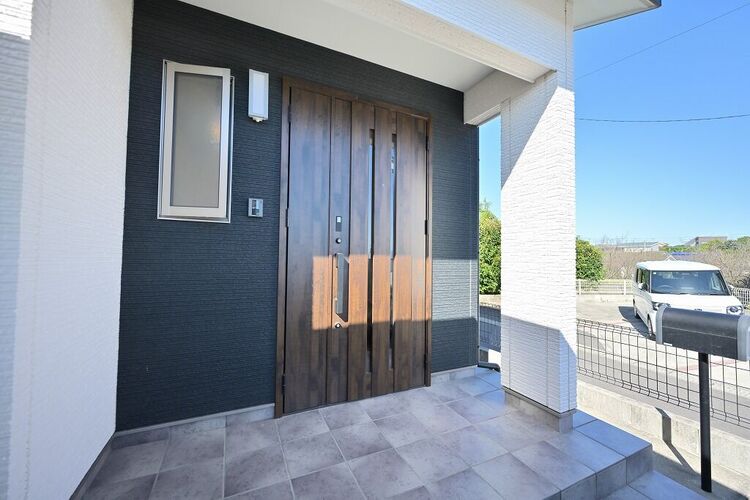 その他 モダンな雰囲気が素敵なエントランス