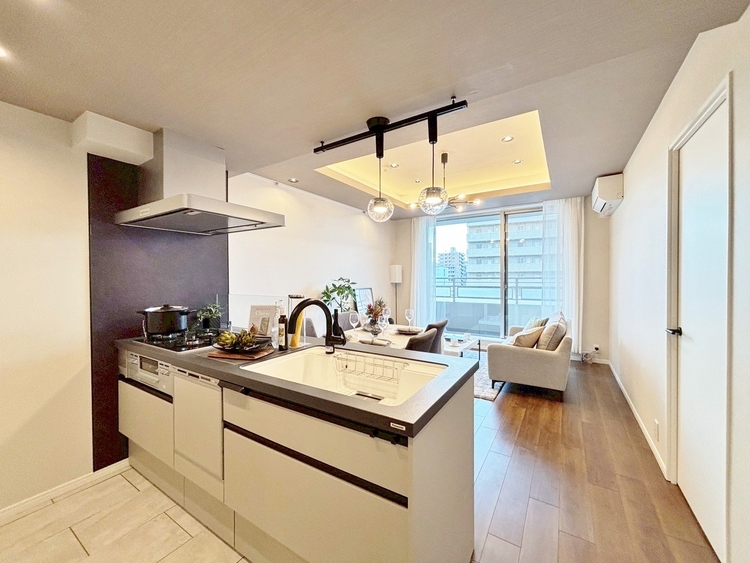 居間 過ごす時間が、たくさんの思い出として紡がれていく場所。