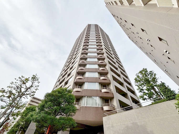 外観 資料には掲載していない情報が、現地にはたくさんあります。是非一度、現地をご確認ください。