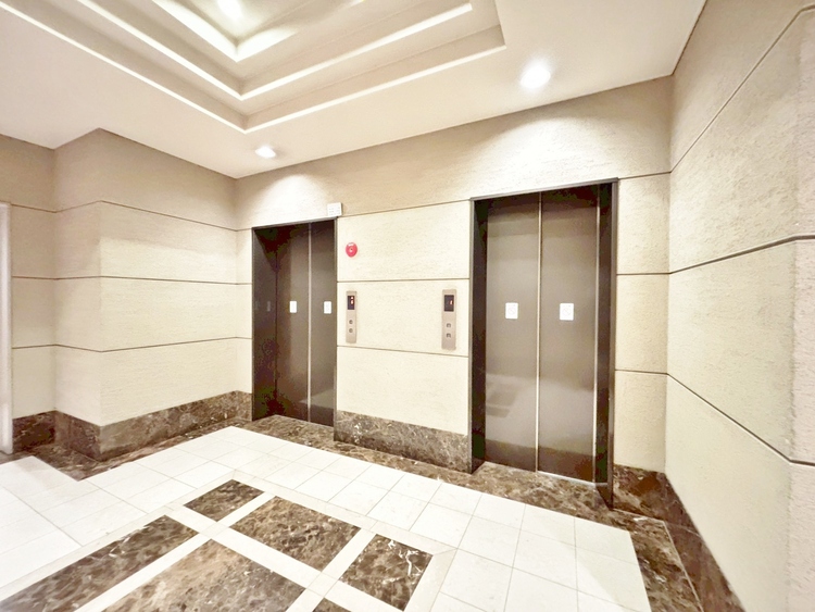 設備 エレベーターの管理も、きちんと行き届いてます。