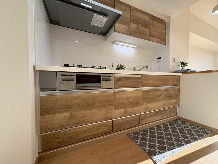 キッチン 洗練されたスタイリッシュなデザイン性と使いやすさを備えた仕様。