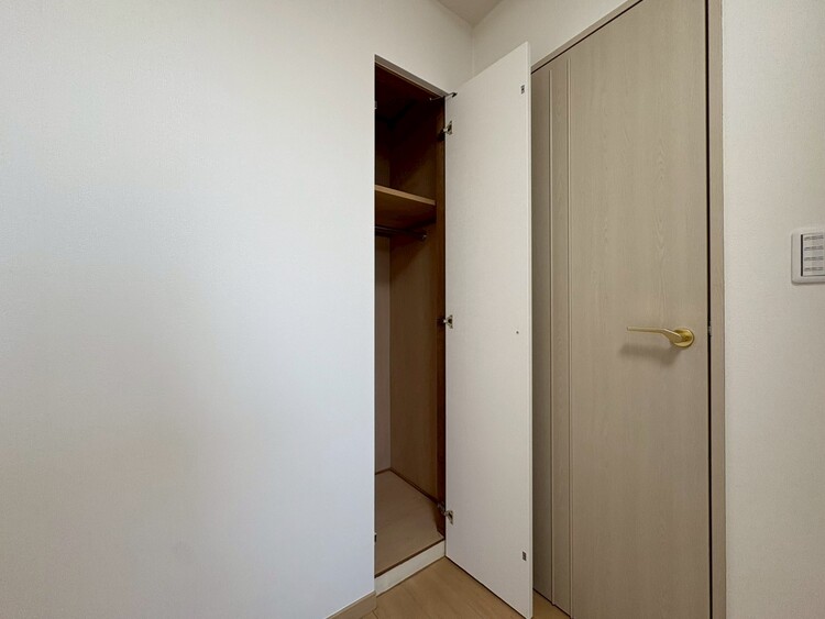 収納 居室にはクローゼットがあり、荷物もスッキリ収納して快適にお過ごしいただけます。