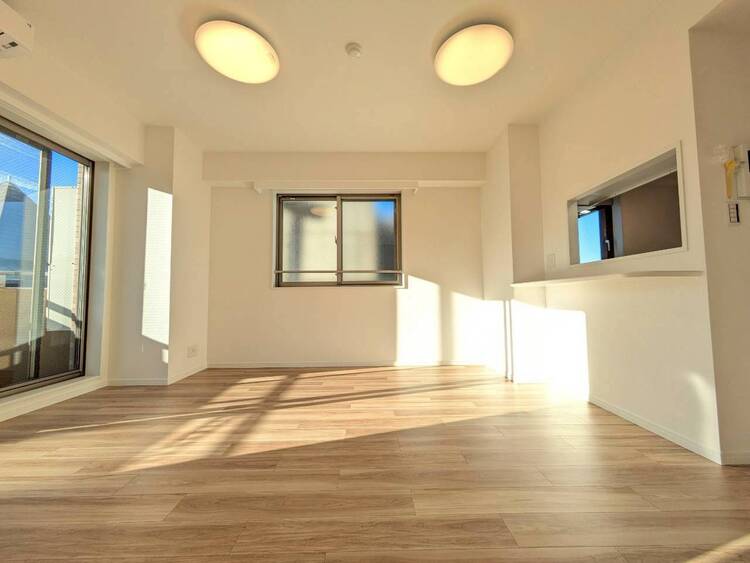 居間 飾り過ぎないシンプルな内装と偏り過ぎないデザインで統一しました。