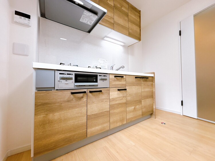 キッチン 洗練されたスタイリッシュなデザイン性と使いやすさを備えた仕様。