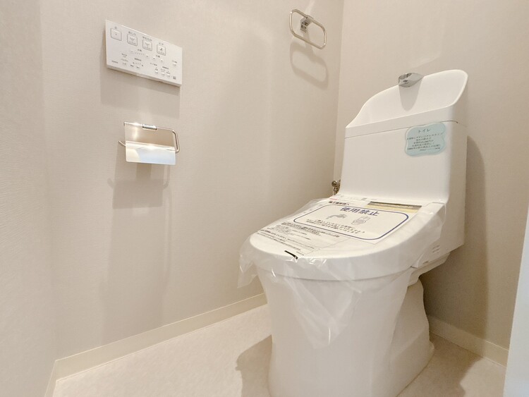 トイレ 暮らしの中のさりげないひとときの快適さにも、こだわりを、持って設備を配しております。