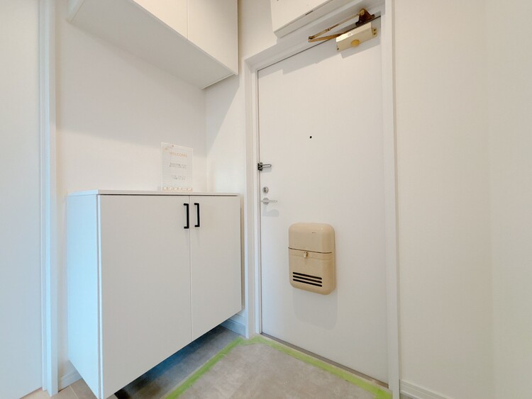 玄関 シューズボックスを完備した玄関です。