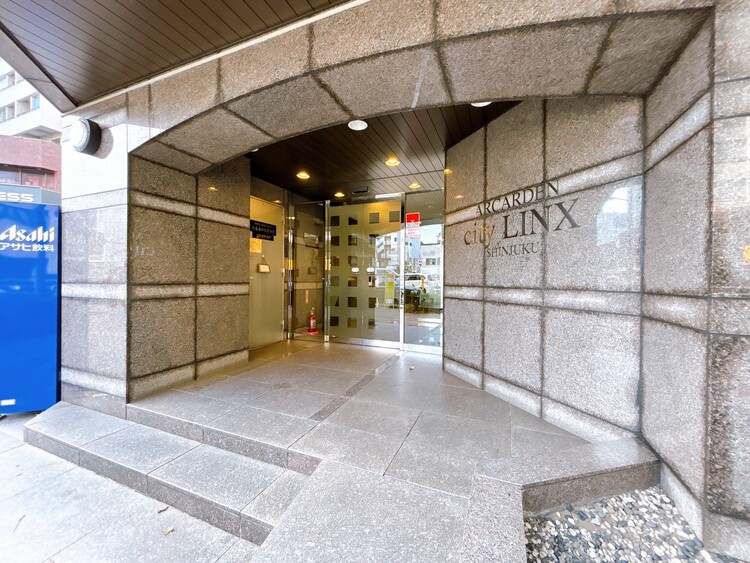 エントランス 外と内をつなぐエントランスは、まさに顔となる場所。