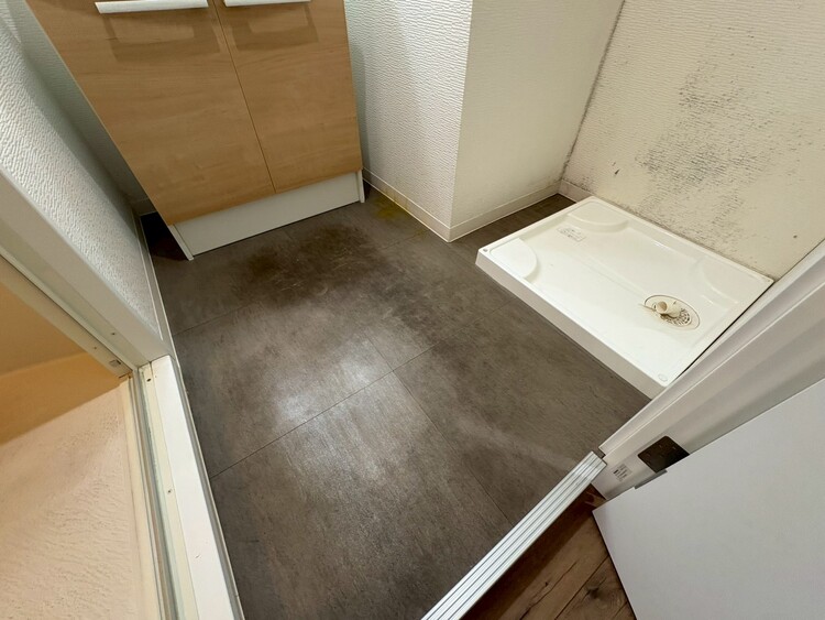 洗面 清潔感と心地よさを重視した、上質感漂うパウダールーム。