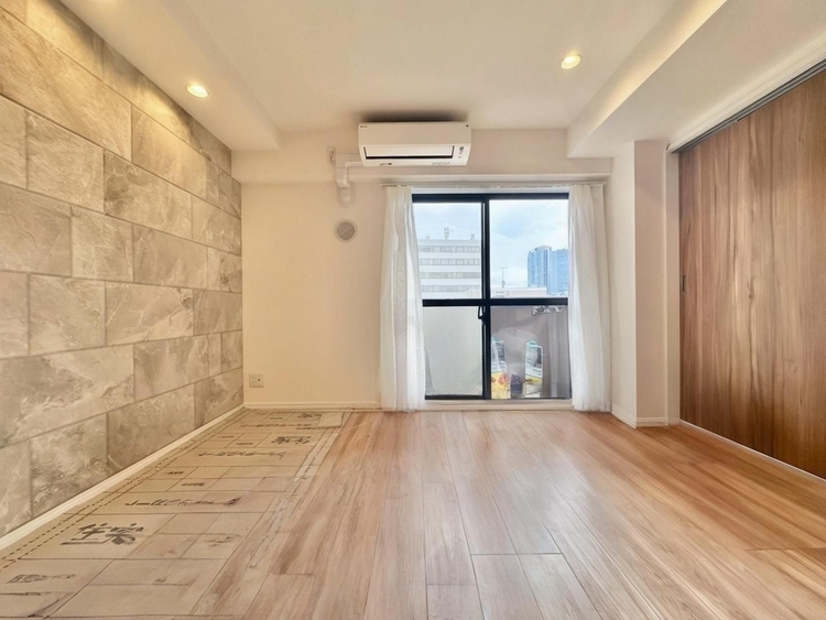 居間 豊かな居住性と、安心感を満たすクオリティが見事に調和した住空間。