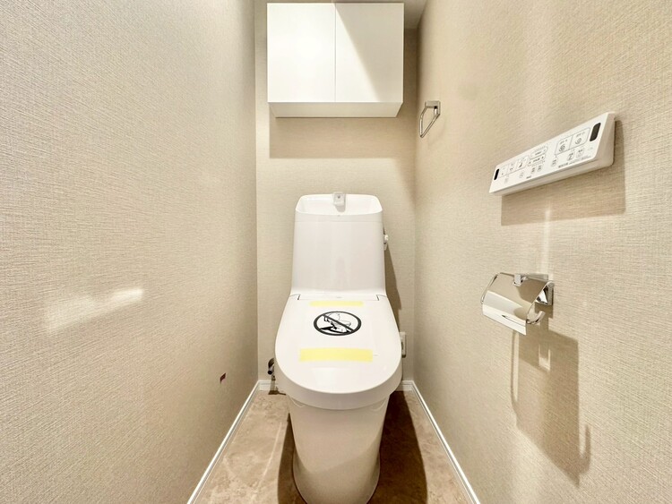 トイレ 暮らしの中のさりげないひとときの快適さにも、こだわりを、持って設備を配しております。