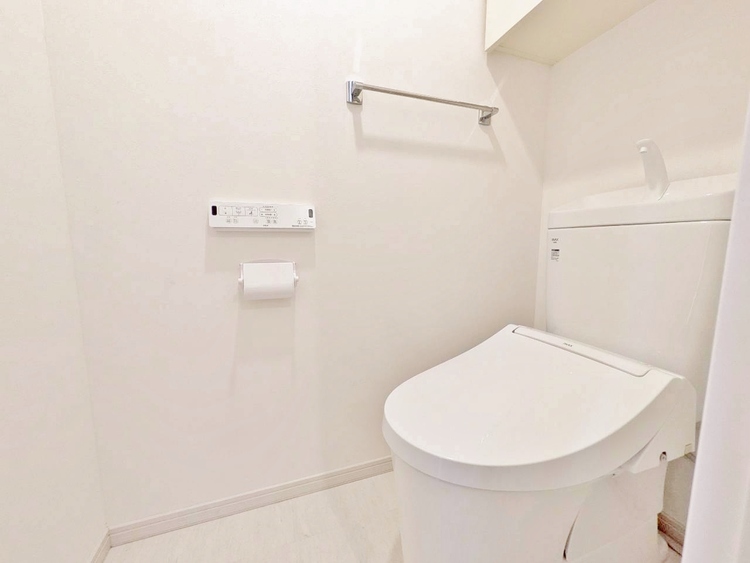 トイレ 暮らしの中のさりげないひとときの快適さにも、こだわりを、持って設備を配しております。