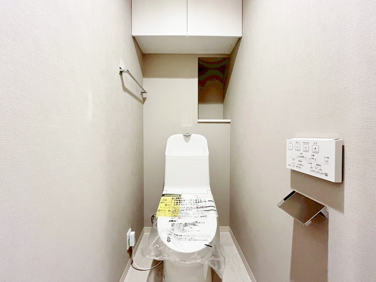 トイレ 暮らしの中のさりげないひとときの快適さにも、こだわりを、持って設備を配しております。