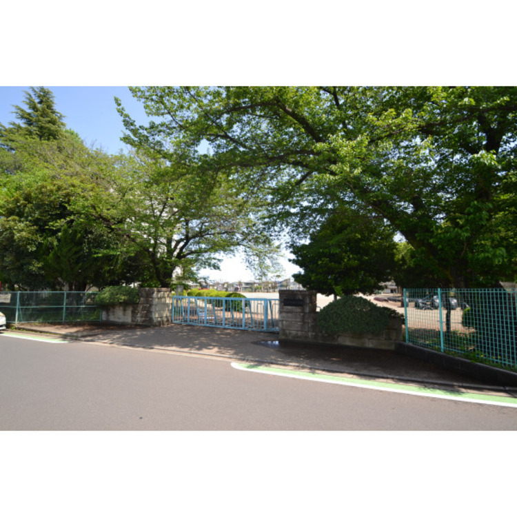 周辺 上新井小学校(約260m)