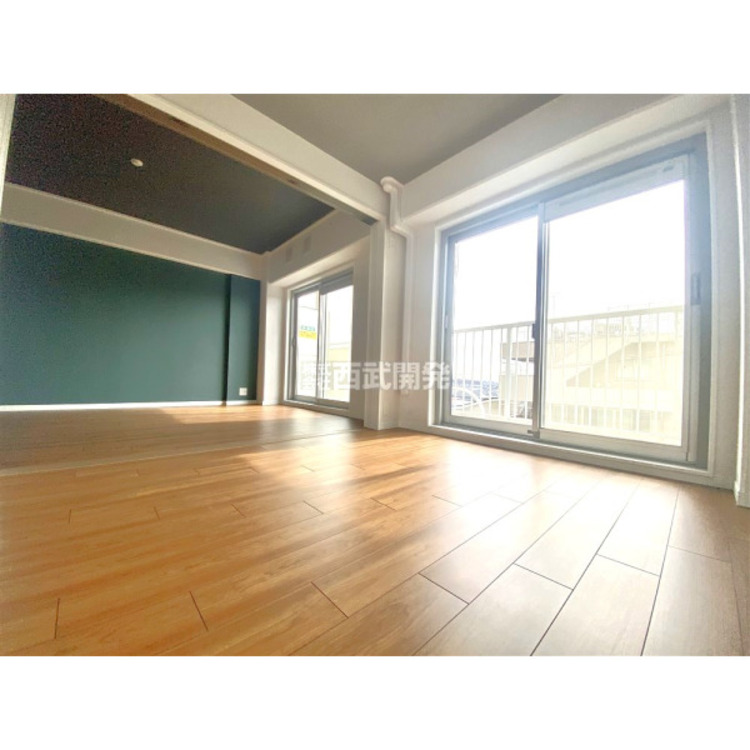 内装 日当り・通風ともに良好です。