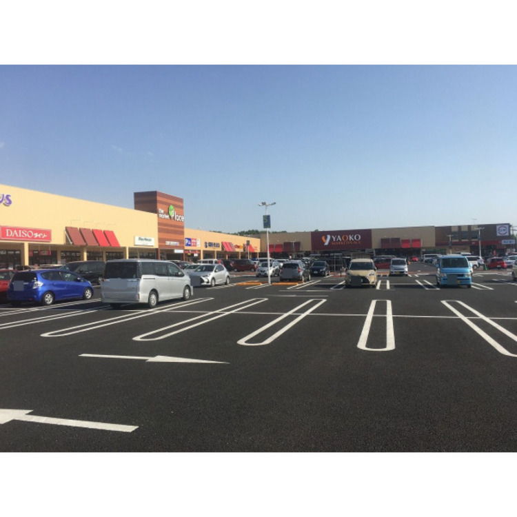 周辺 ヤオコー所沢北原店(約860m)