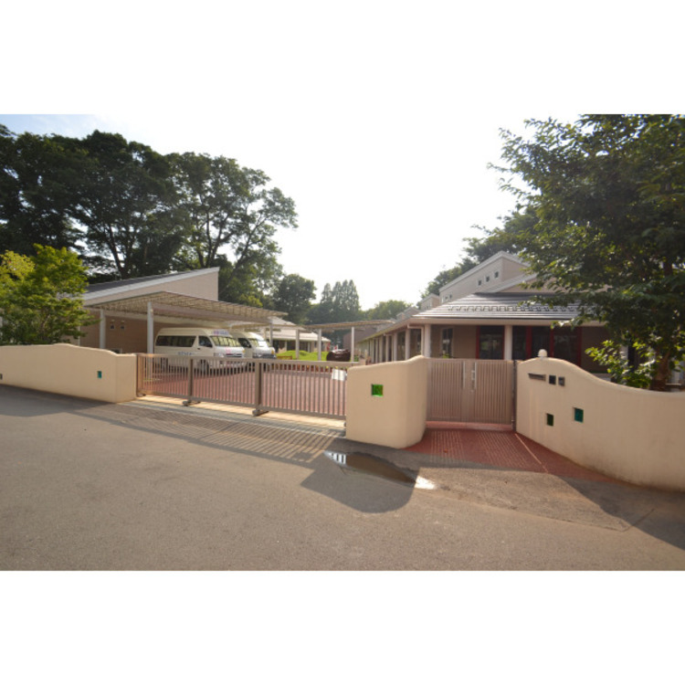 周辺 けやき幼稚園(約980m)