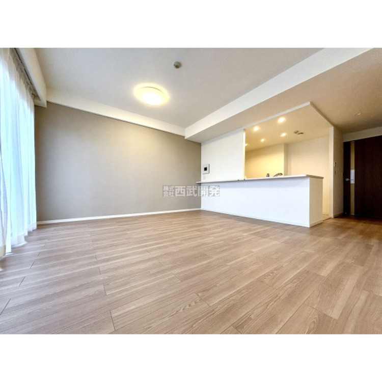 居間 令和7年11月1日撮影