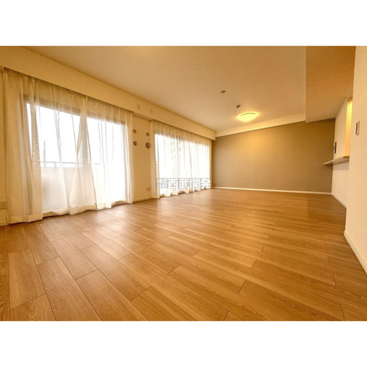 居間 令和7年11月1日撮影