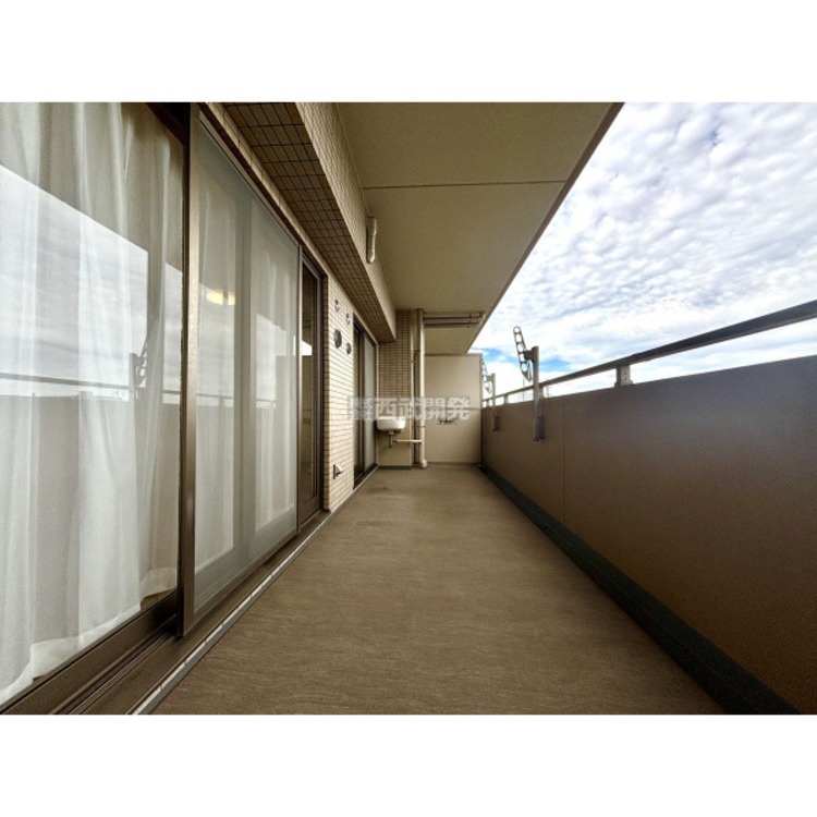 バルコニー 令和7年11月1日撮影