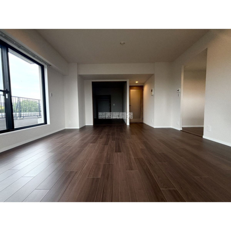 居間 令和7年10月31日撮影