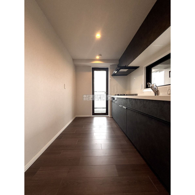 キッチン 令和7年10月31日撮影