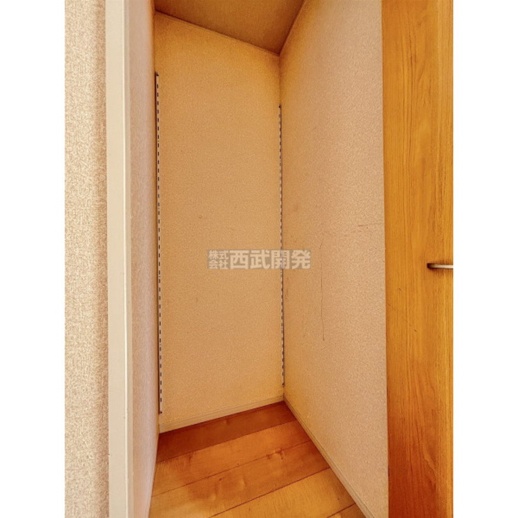 収納 2階廊下収納