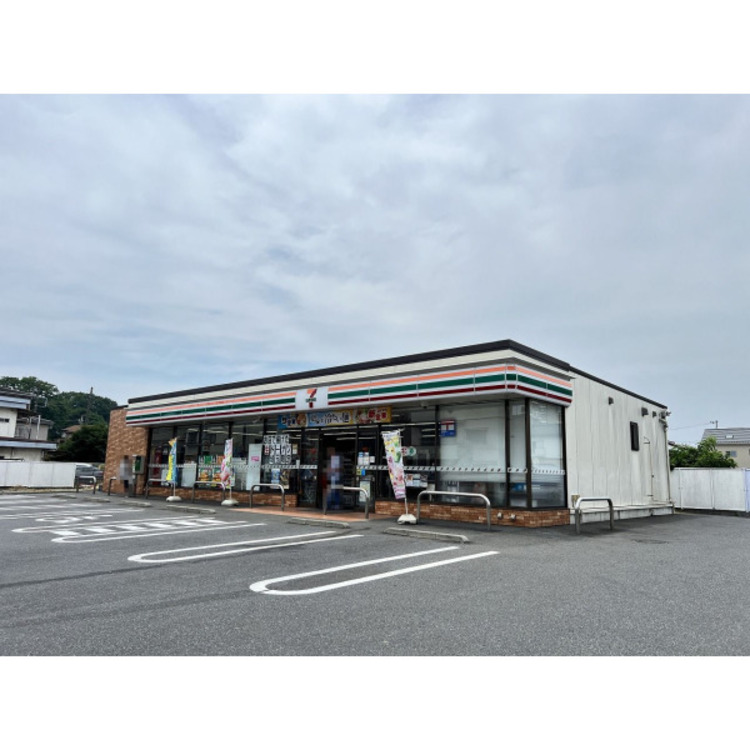 周辺 セブンイレブン川越石原町1丁目店(約330m)