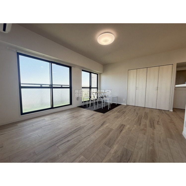 居間 設置してある家具、小物等は売買対象外です。