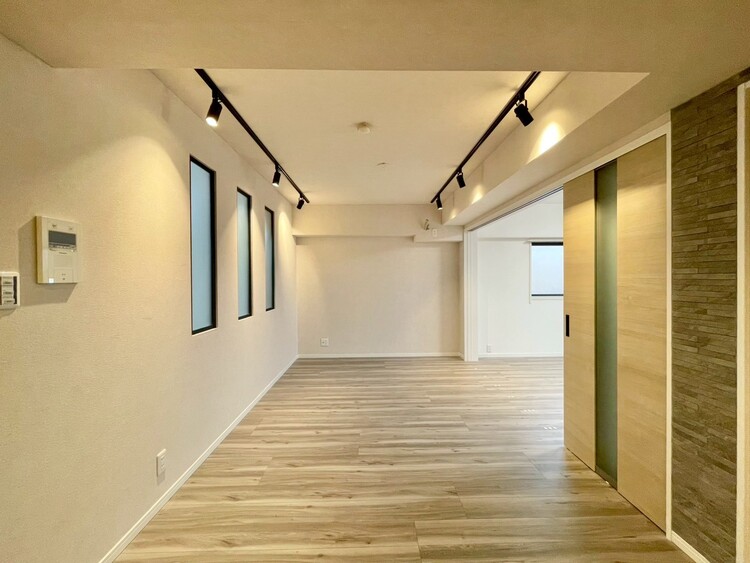 その他 シンプルな内装と偏り過ぎないデザインで統一しました。