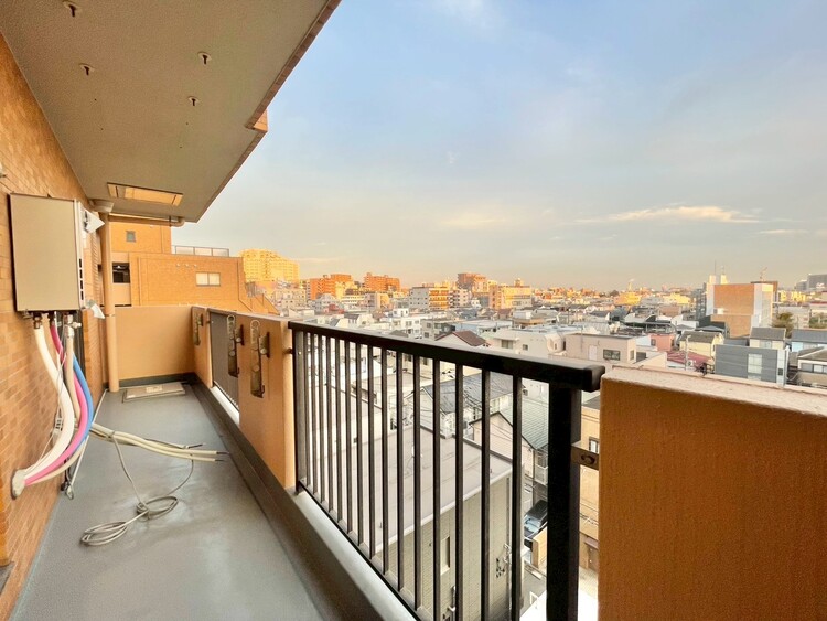その他 朝の澄んだ空気や、夕方に吹く清々しい風を感じられるバルコニー。