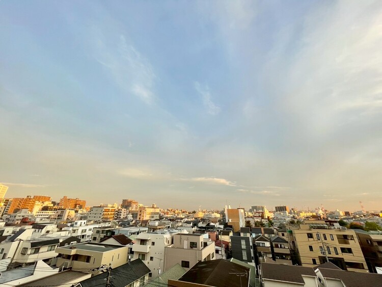 その他 眺望や窓からの景色が良いと、家で過ごす時間も快適です。