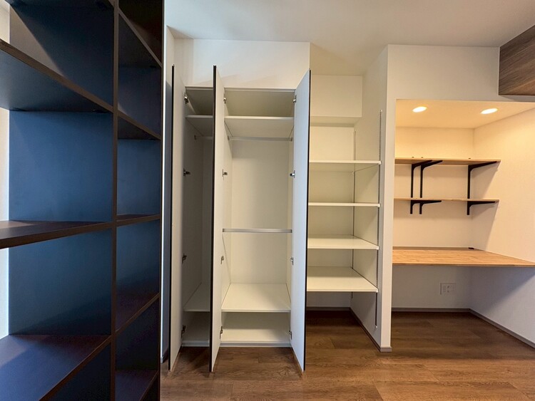 その他 収納スペースが付いていて、お部屋を広く使っていただけます。