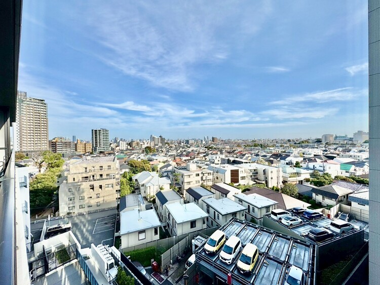 その他 眺望や窓からの景色が良いと、家で過ごす時間も快適です。